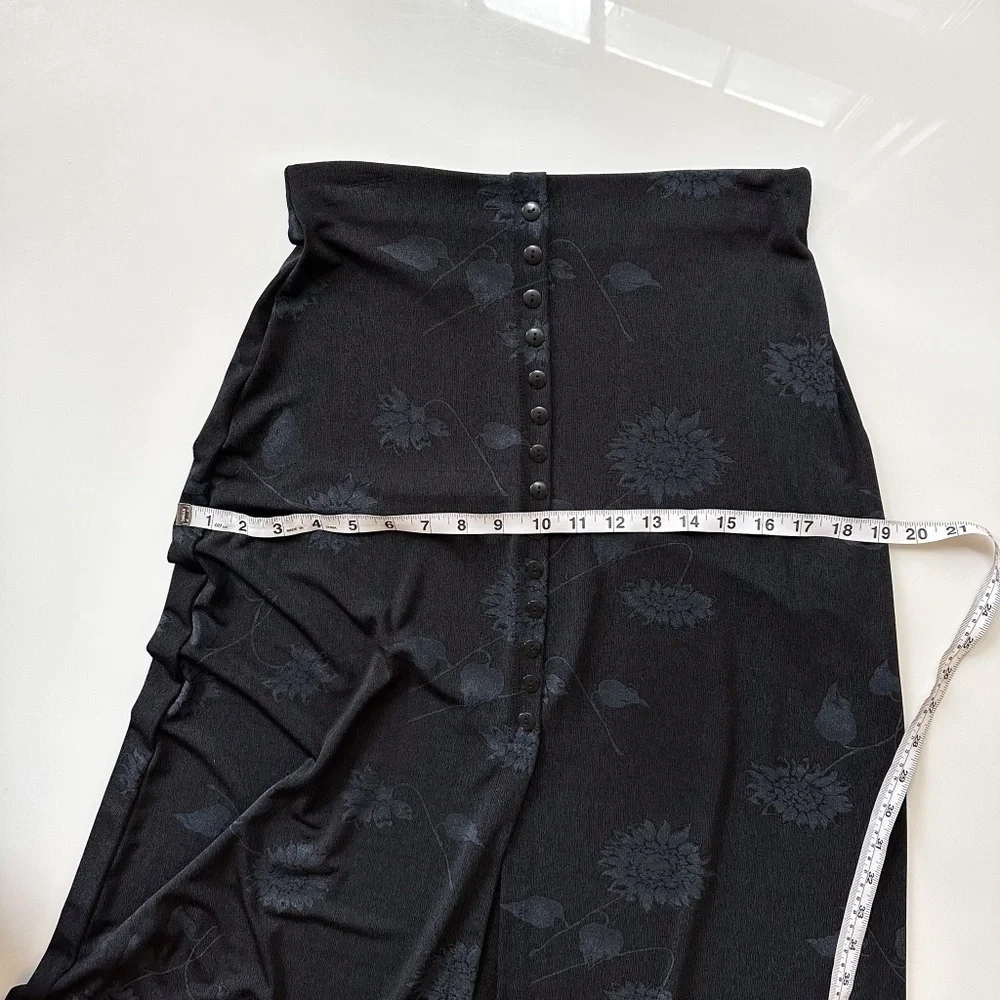 Es • se / Vintage 90's‎ Sunflower Midi Skirt -
